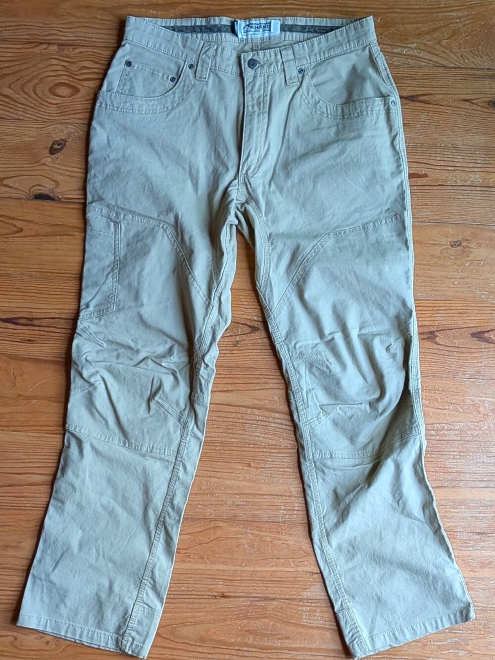 Men's Mountain Kackis Classic Fit Pants-NWOT 34x32